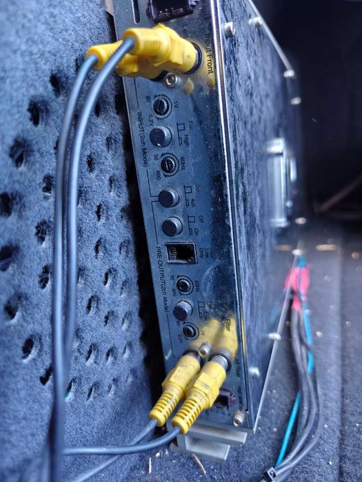 Sistem audio auto complet ( Alpine Clarion Macrom )