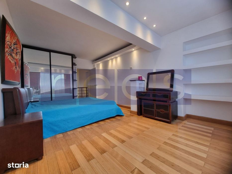 Vanzare- 3 Camere-Penthouse -Unirii