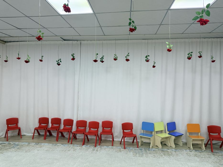 Продаю шторы ПИТЕК цвет белый 2 шт