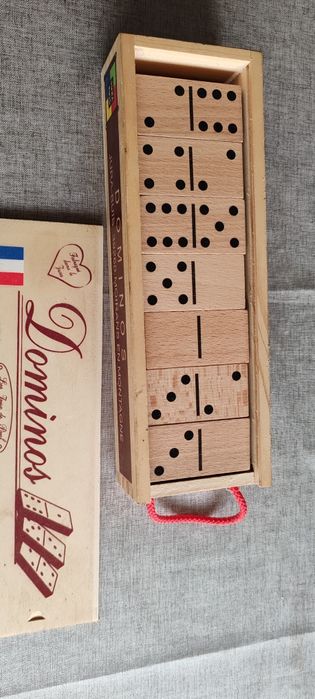 Домино игра (големи плочки)