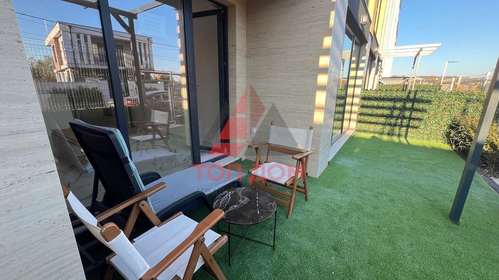 Дава се под наем Офис в к.к. Св.Св. Константин и Елена - 90 кв.м за 510 € - Снимка #2