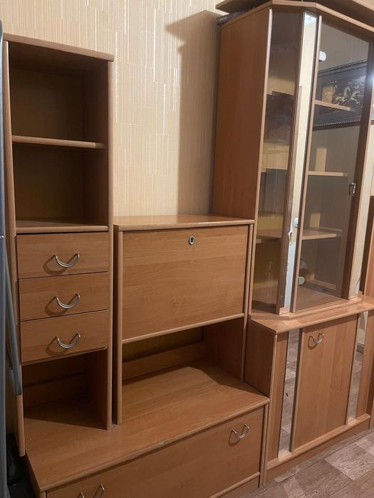 Отдам в дар  стенка горка