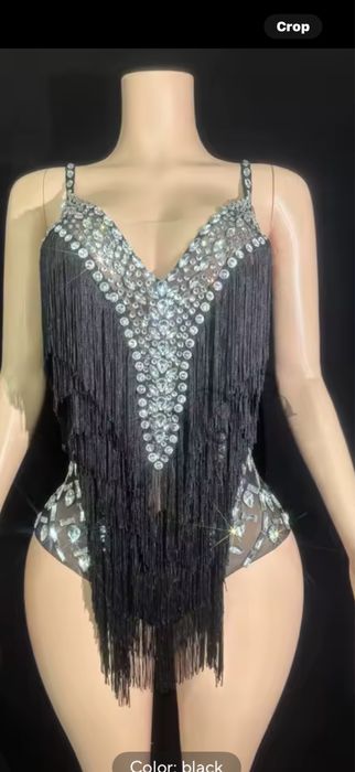 Рокля с камъни и ресни