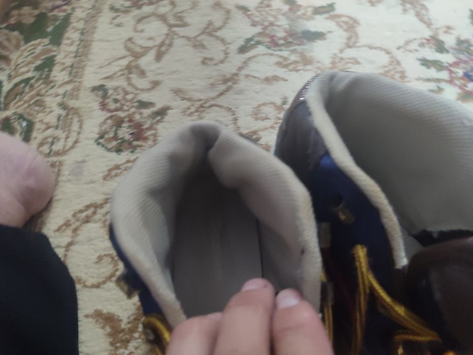 продам оригинал рибок.в отличном состоянии.привозные.