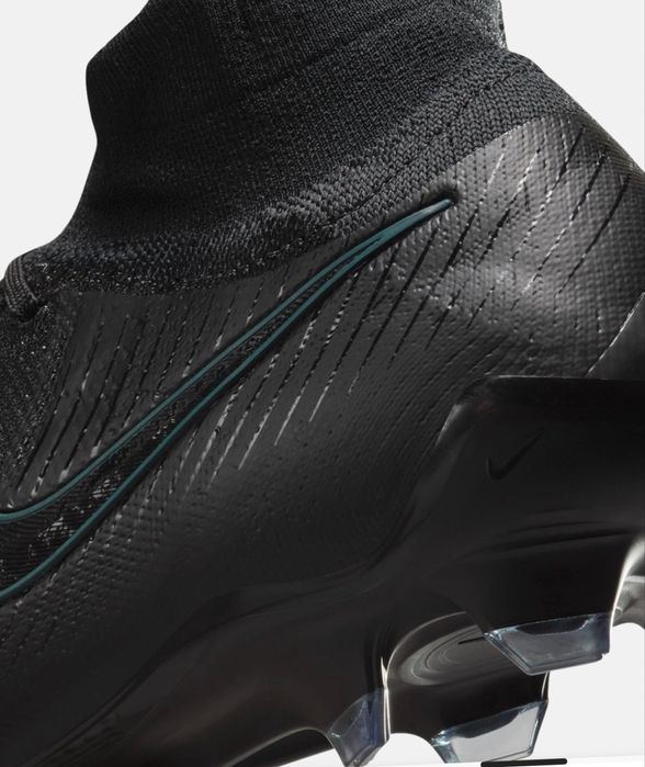 Nike Phantom Luna 2 Elite Football boots