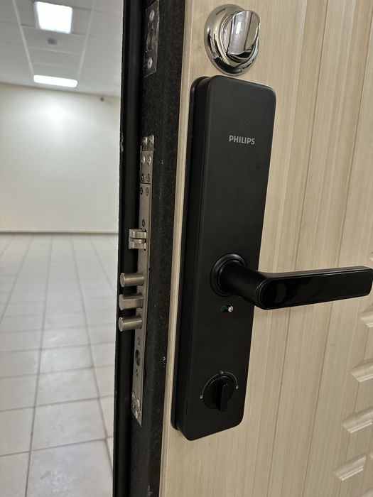 Установка смарт замка