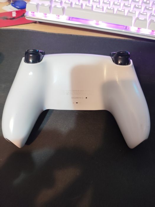 Продам dualsense ps5