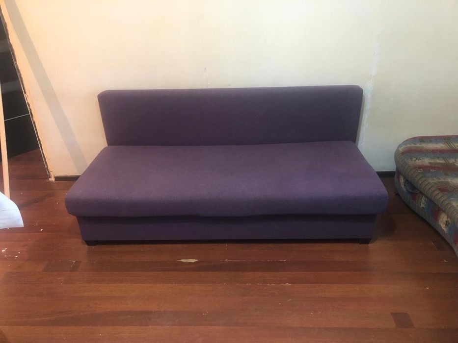 Диван продается срочно