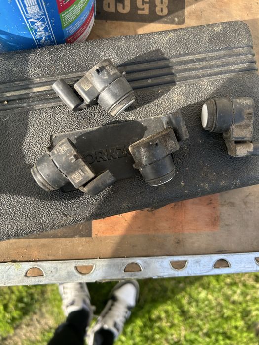 vand senzori de parcare e 90 ,de spate