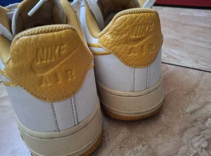 vand NIKE AIR Force One