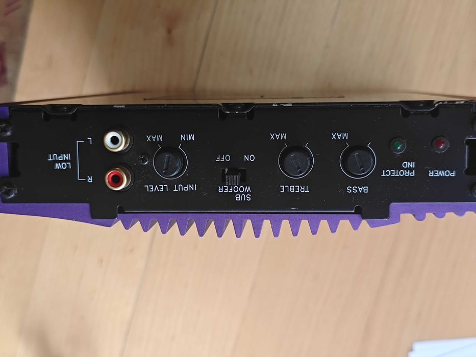 Усилвател за кола FENNER FB-290V (2-канален, 360W) – Тестван и работещ