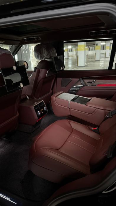 Новый Range Rover P530 Autobiography LWB