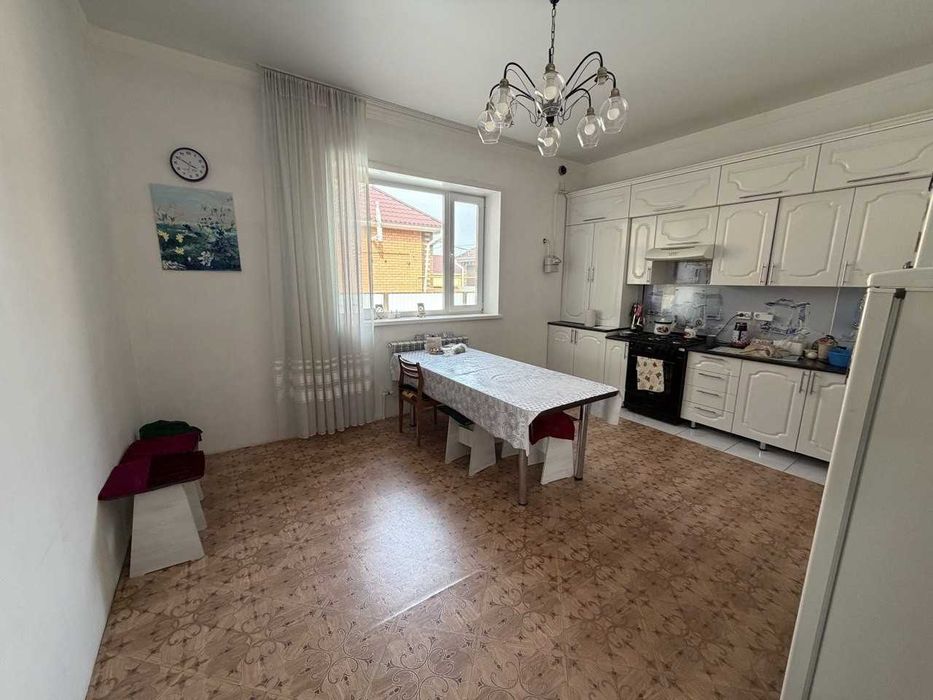 Продается дом 4 ком., 126 кв.м. мкр. Северный