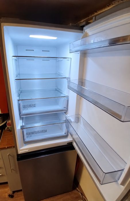 Продам холодильник  Midea