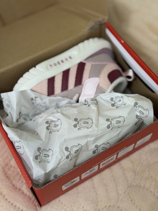 Кроссовки демисезон