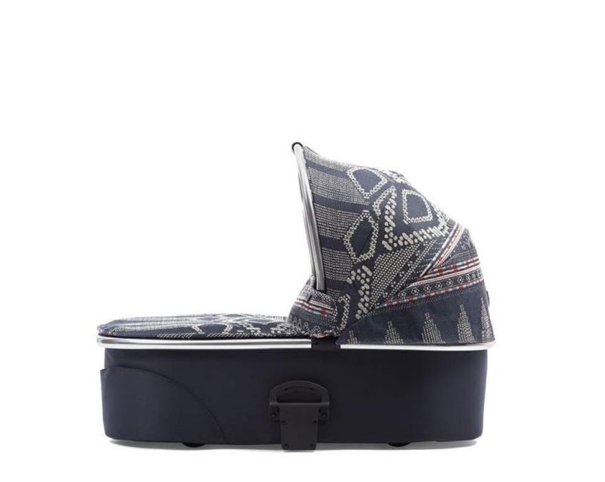 Mamas&Papas Urbo 2 aztec Navy бебешка количка