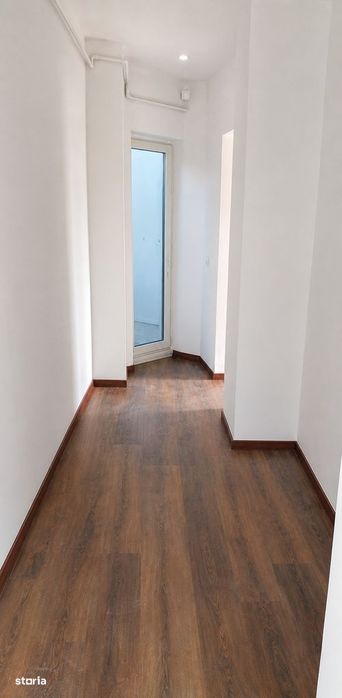 Apartament 3 camere| P-ta Romana| Nemobilat| Pet-friendly| Renovat|