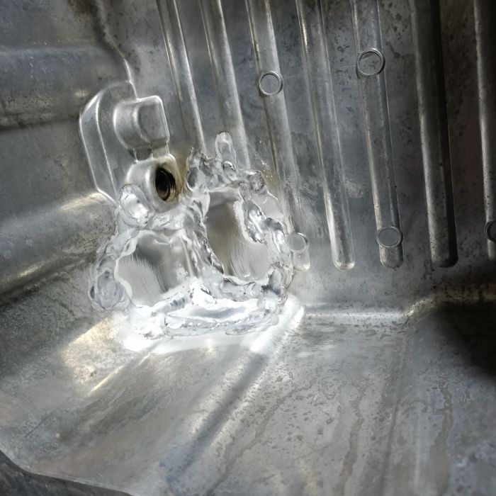 Ремонт  масляных поддонов