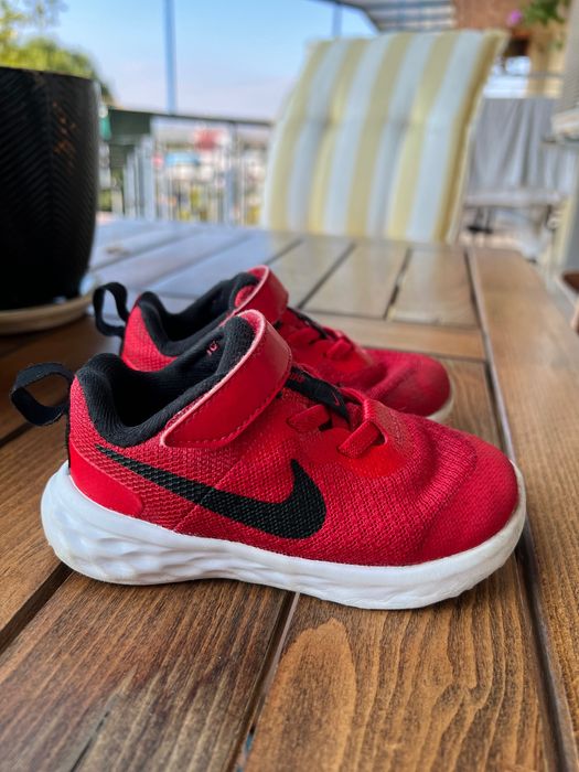 Детки маратонки Nike