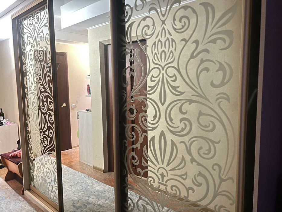 Универсальный шкаф купе