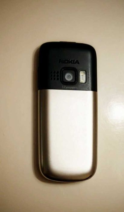 Телефон Nokia 6303c - Silver Edition (неразличим от нов)