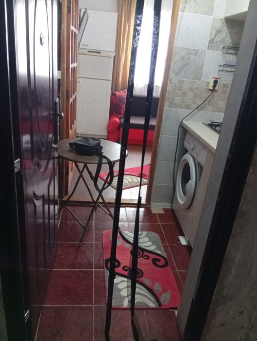 Garsoniera de vânzare