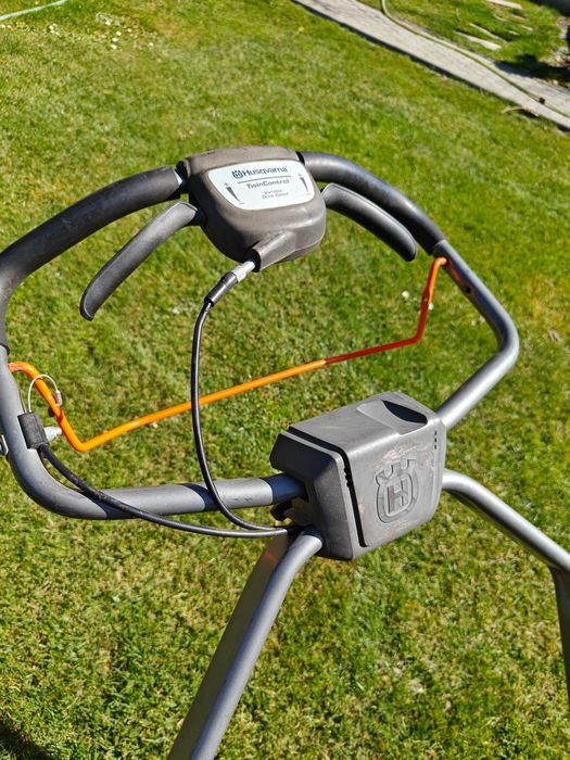 Husqvarna LC 48 E Masina de tuns iarba