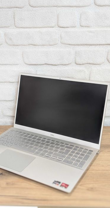 Dell Inspiron 5505 8GB RAM 512GB Ryzen 7