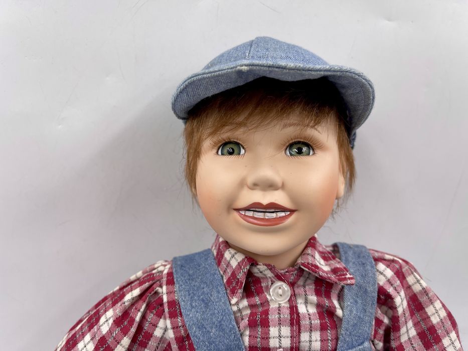 Огромна порцеланова кукла момче BAMBOLA 62 см колекционерска