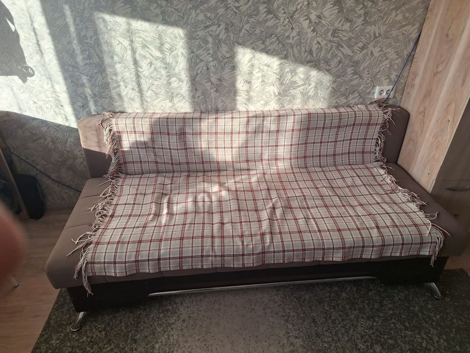 продам две тахты