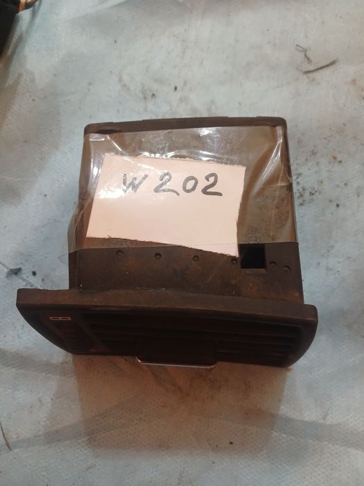 Дефлектор Мерседес W202