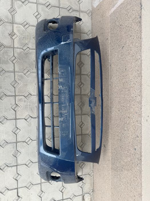 Продам бампер кобальт