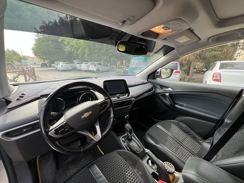 Tracker 2 premier plus 2023