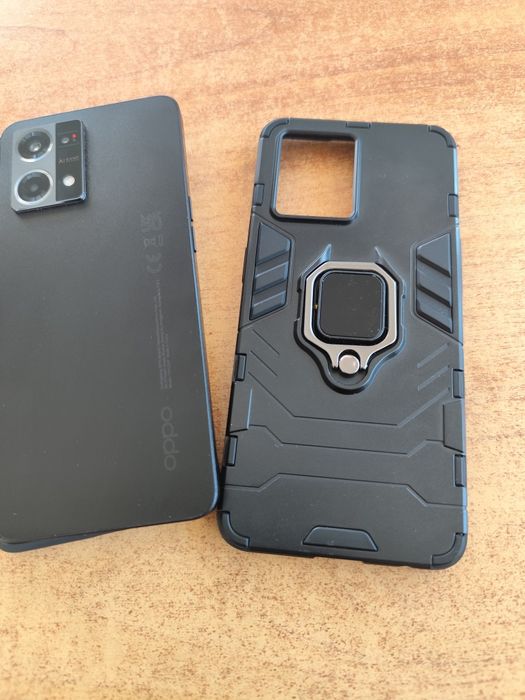 Продам телефон  срочно