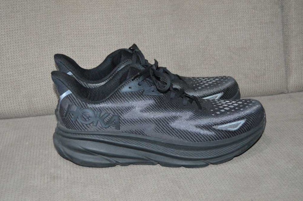 Adidași Alergare Hoka Clifton 9 – Mărimea 48 (31 cm) – Negri – Amortizare Premium