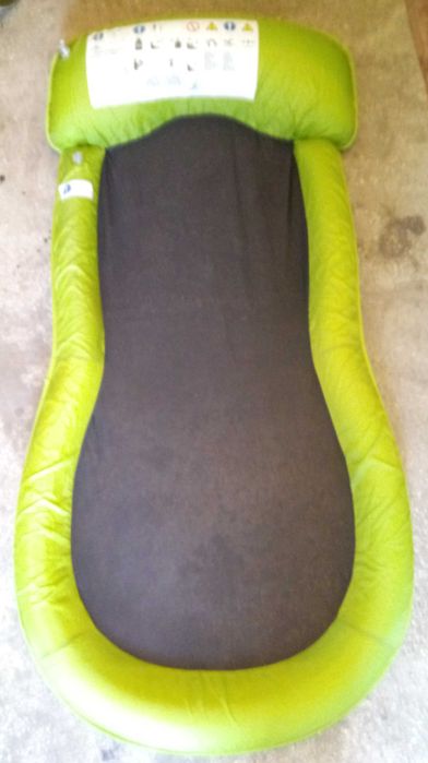 Piscina copii gonflabila + colac foarte mare + doua saltele cu plasa