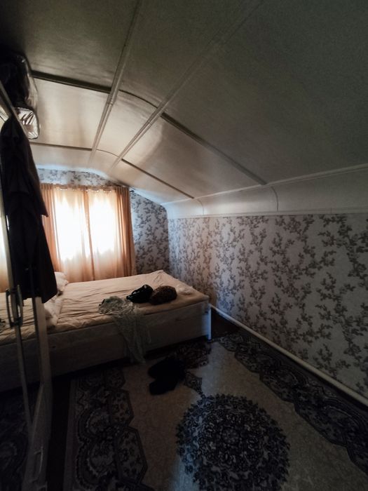 Уй сотилади Нурафшон.Срочно!