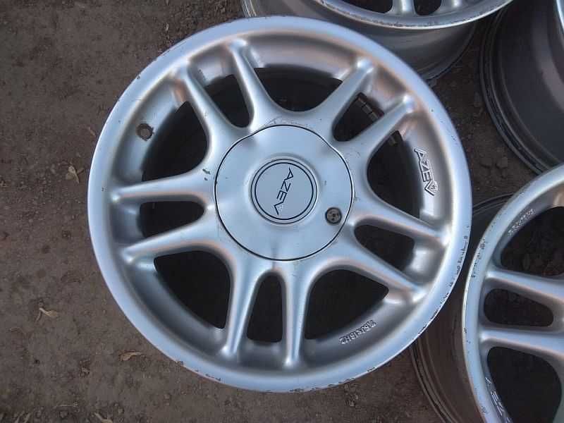 Продам оригинальные легкосплавные диски "Azev"