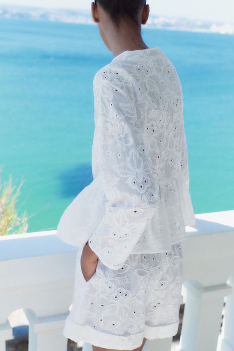 Оригинални нови Emporio Armani къси спортни панталони L, Zara S размер