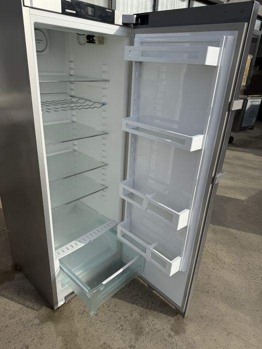 Хладилник Либхер Инокс 165 см