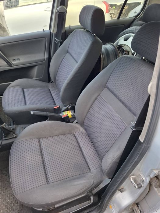 Volkswagen Polo 2001 година 1.4 бензин на части