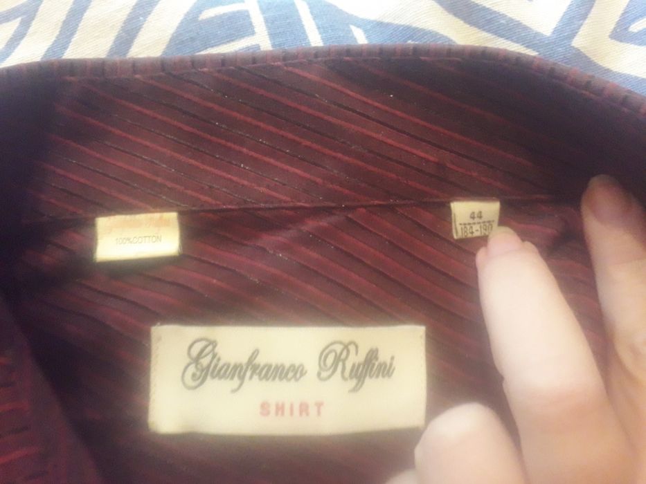 Продаётся мужсая рубашка. Майкудук.