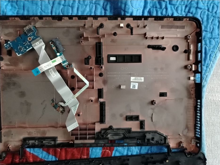 Продаю ноут в разоброном виде