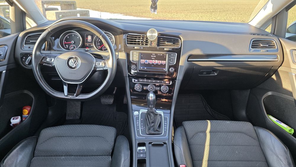 Volkswagen Golf 7 – 2.0 TDI 150 CP – DSG – 2014– Climatronic