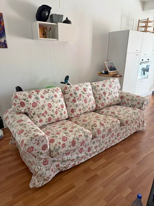 Vând canapea IKEA EKTORP
