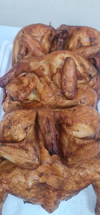 Продам бройлера горячего копчения.