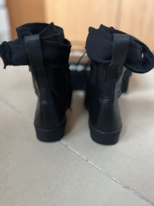 Дамски кецове от естествена кожа