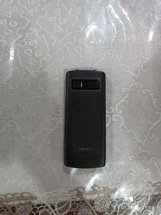 Novey P30 телефон