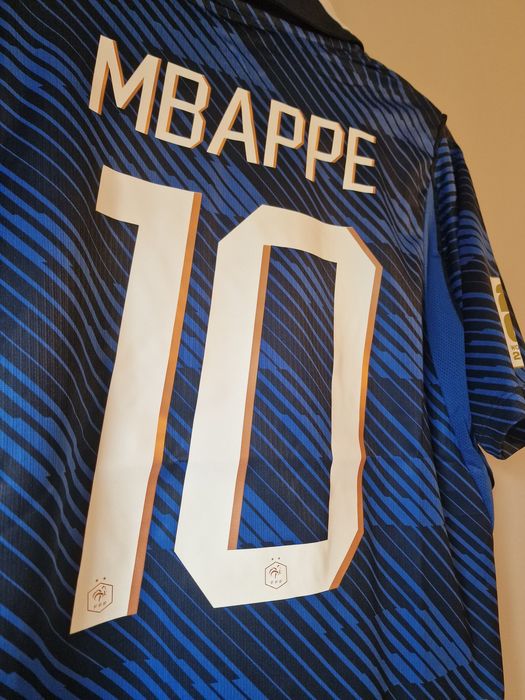 Tricou Franța cu Mbappe