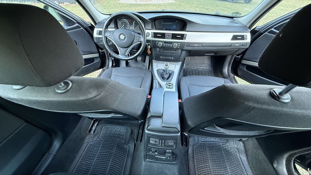 BMW Seria 3 (E90 LCI) 318d – 2010 –  vopsit Raptor